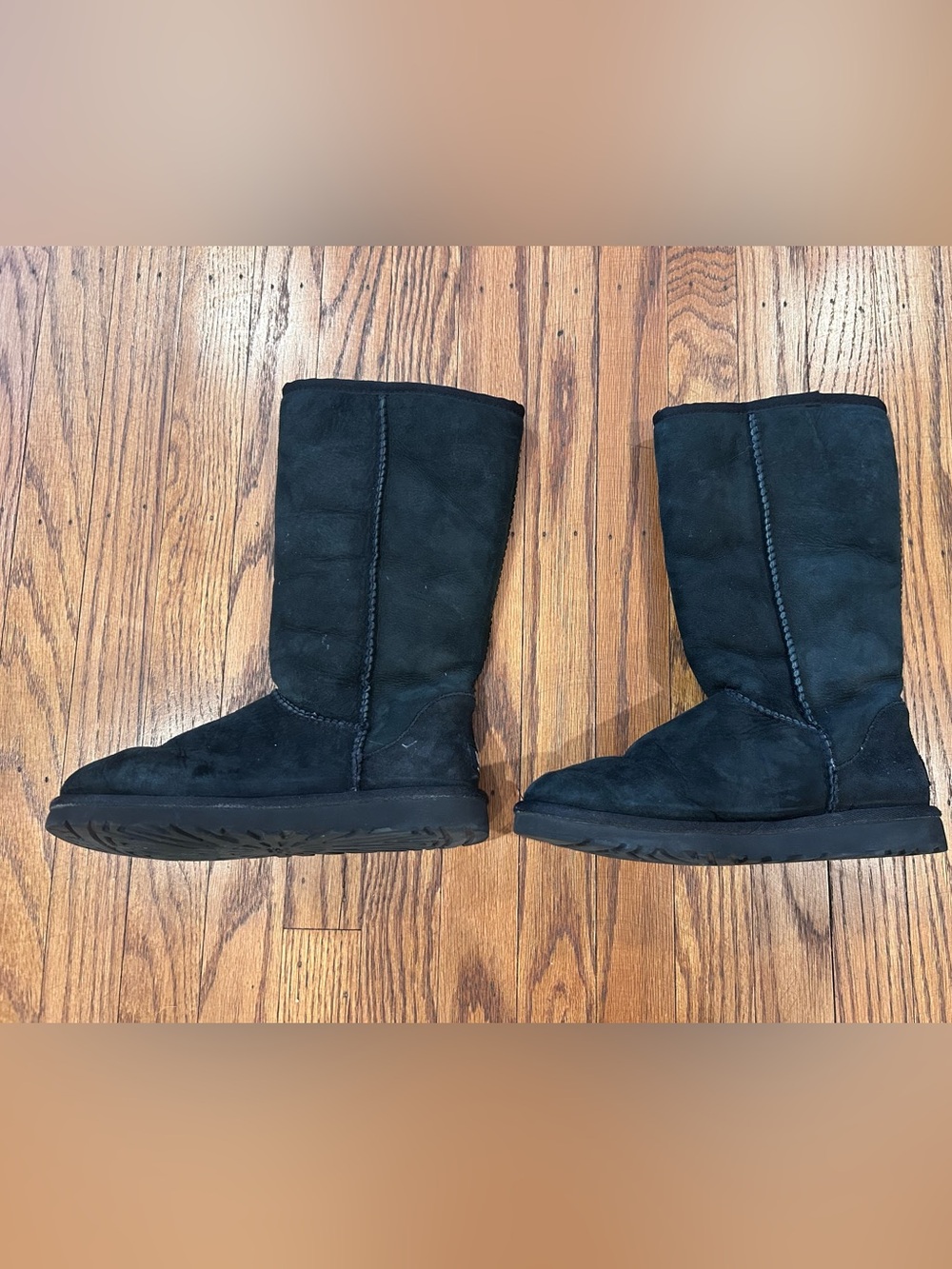 UGG Black Shearling-Lined Short Boot